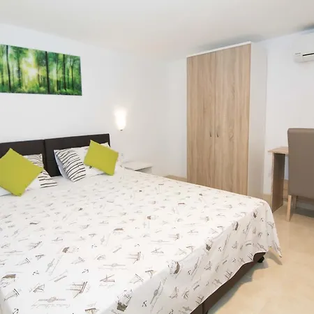 Pansion Makina Vodice